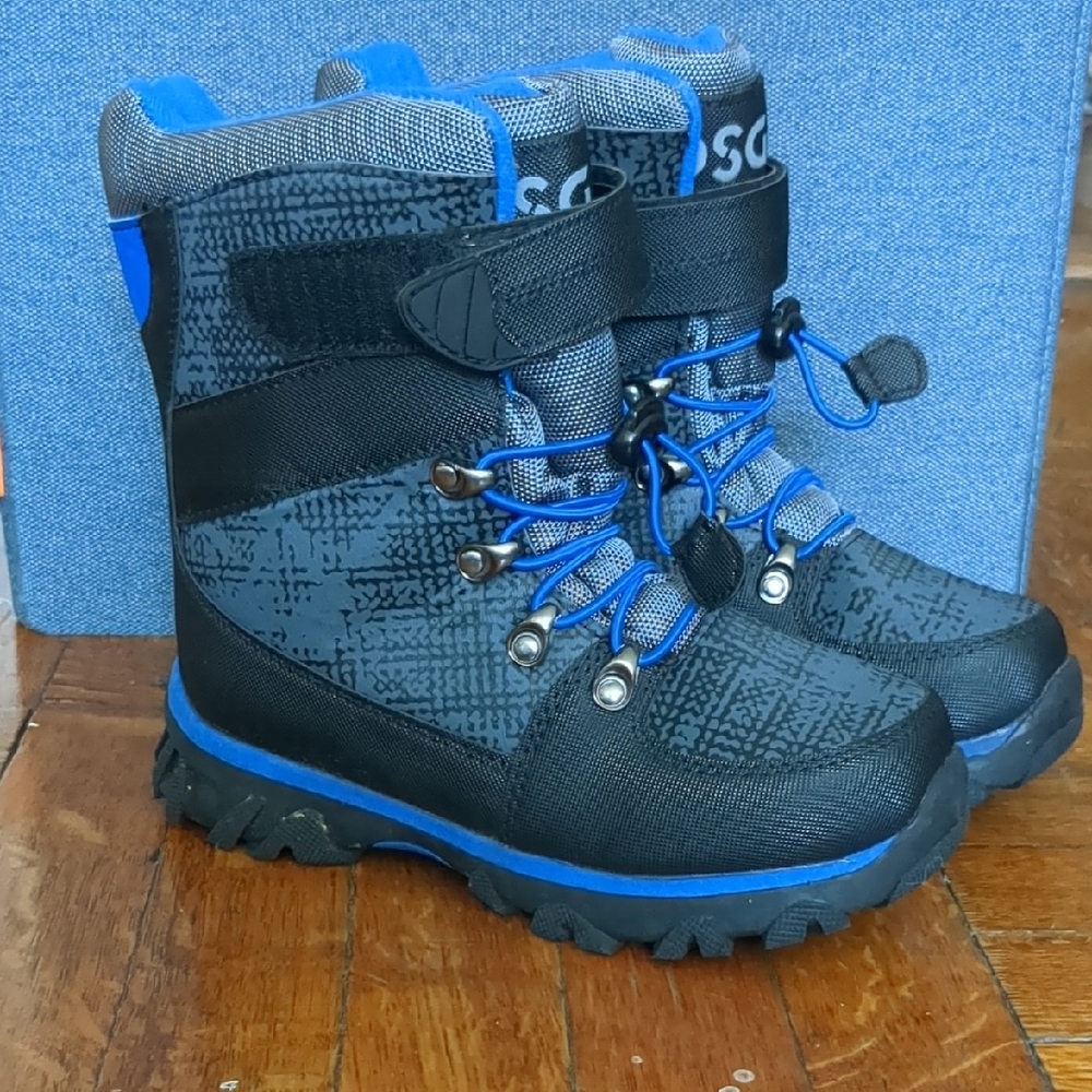 DSG Snow boots